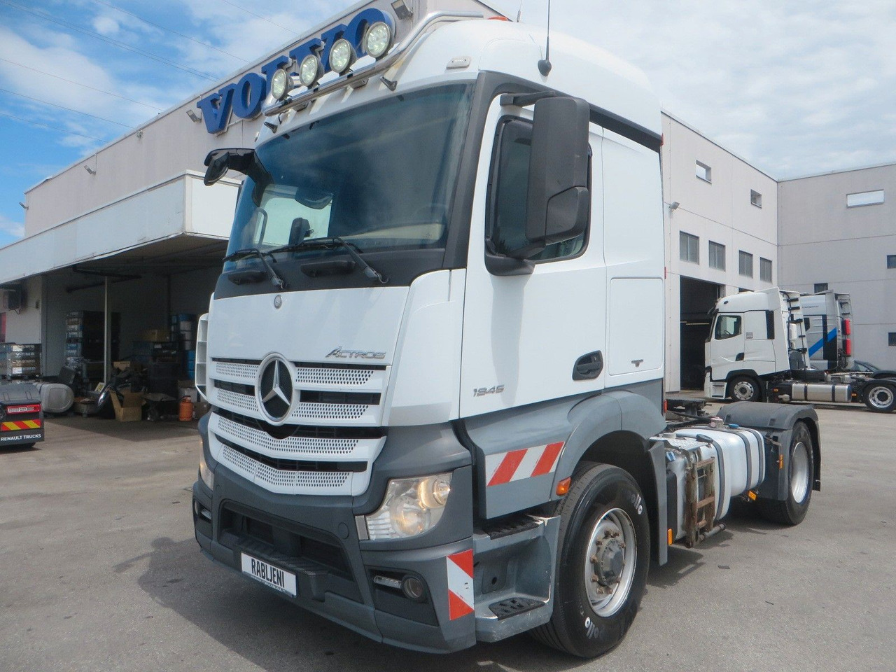 Mercedes-Benz Actros 1845 LS Retarder Hydraulic - Tracteur routier: photos 1 Mercedes-Benz Actros 1845 LS Retarder Hydraulic - Tracteur routier: photos 1