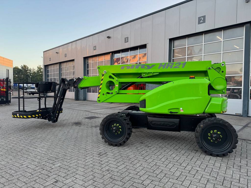 Niftylift HR 21 D 4x4 - Nacelle articulée: photos 1 Niftylift HR 21 D 4x4 - Nacelle articulée: photos 1