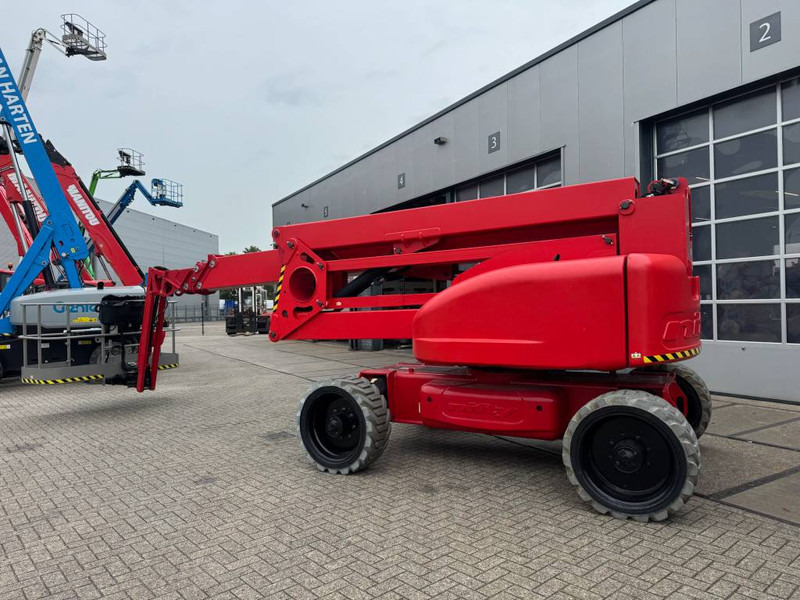 Niftylift HR 28 D E 4x4 - Nacelle articulée: photos 1 Niftylift HR 28 D E 4x4 - Nacelle articulée: photos 1