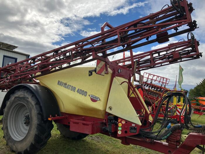 Hardi NAVIGATOR 4000 - Pulvé porté: photos 2 Hardi NAVIGATOR 4000 - Pulvé porté: photos 2