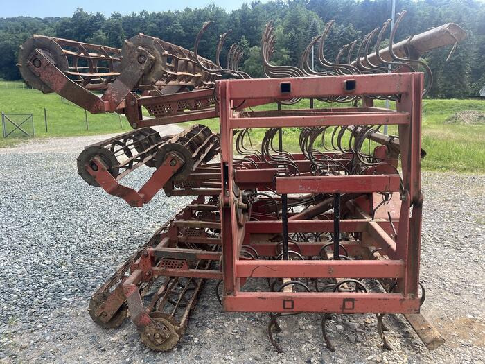 Hatzenbichler Saatbeetkombination 8m - Combiné de semis: photos 4 Hatzenbichler Saatbeetkombination 8m - Combiné de semis: photos 4