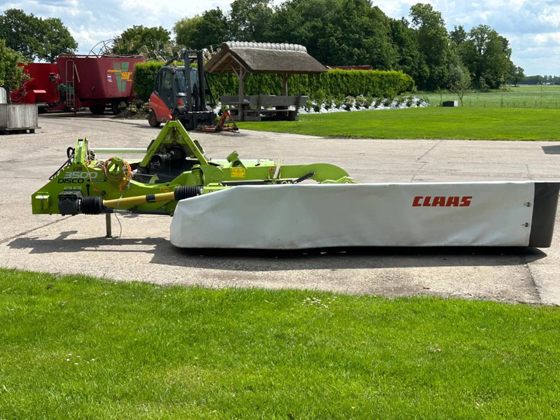 Claas Disco 3500 contour & Claas corto 250 maai combi - Faucheuse: photos 5 Claas Disco 3500 contour & Claas corto 250 maai combi - Faucheuse: photos 5