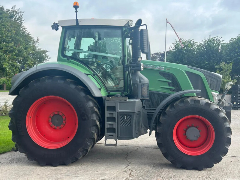 Fendt 828 Profi plus Vario Fendt vario 828 Profi plus 50 KM - Tracteur agricole: photos 1 Fendt 828 Profi plus Vario Fendt vario 828 Profi plus 50 KM - Tracteur agricole: photos 1