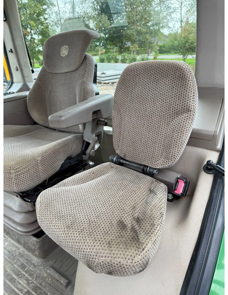 John Deere 7230R 7 230 R Trekker JD 7 serie Autopower 7230R 7 230 R Trekker JD 7 serie Autopower en leasing occasion John Deere 7230R 7 230 R Trekker JD 7 serie Autopower 7230R 7 230 R Trekker JD 7 serie Autopower: photos 13 John Deere 7230R 7 230 R Trekker JD 7 serie Autopower 7230R 7 230 R Trekker JD 7 serie Autopower en leasing occasion John Deere 7230R 7 230 R Trekker JD 7 serie Autopower 7230R 7 230 R Trekker JD 7 serie Autopower: photos 13