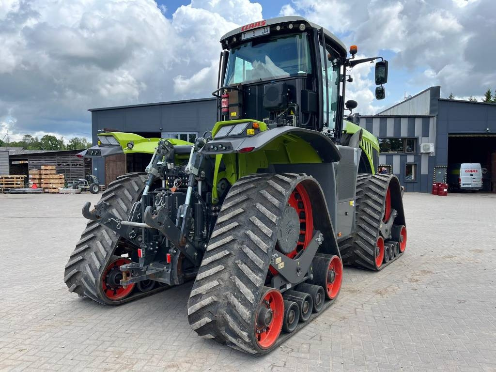 Claas XERION 5000 TRAC TS - Tracteur agricole: photos 3 Claas XERION 5000 TRAC TS - Tracteur agricole: photos 3