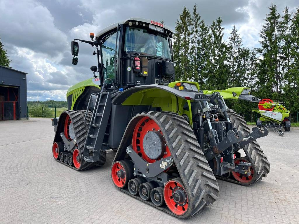 Claas XERION 5000 TRAC TS - Tracteur agricole: photos 4 Claas XERION 5000 TRAC TS - Tracteur agricole: photos 4