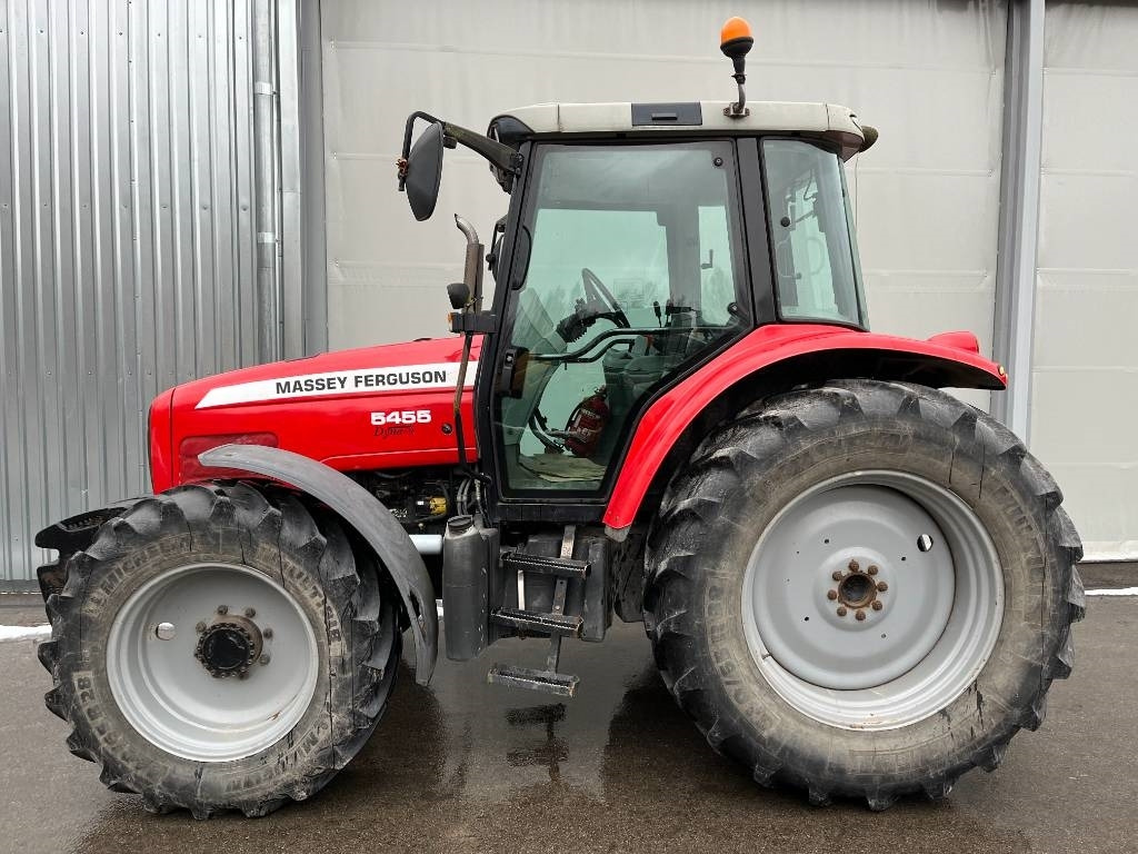Massey Ferguson 5455 - Tracteur agricole: photos 2 Massey Ferguson 5455 - Tracteur agricole: photos 2