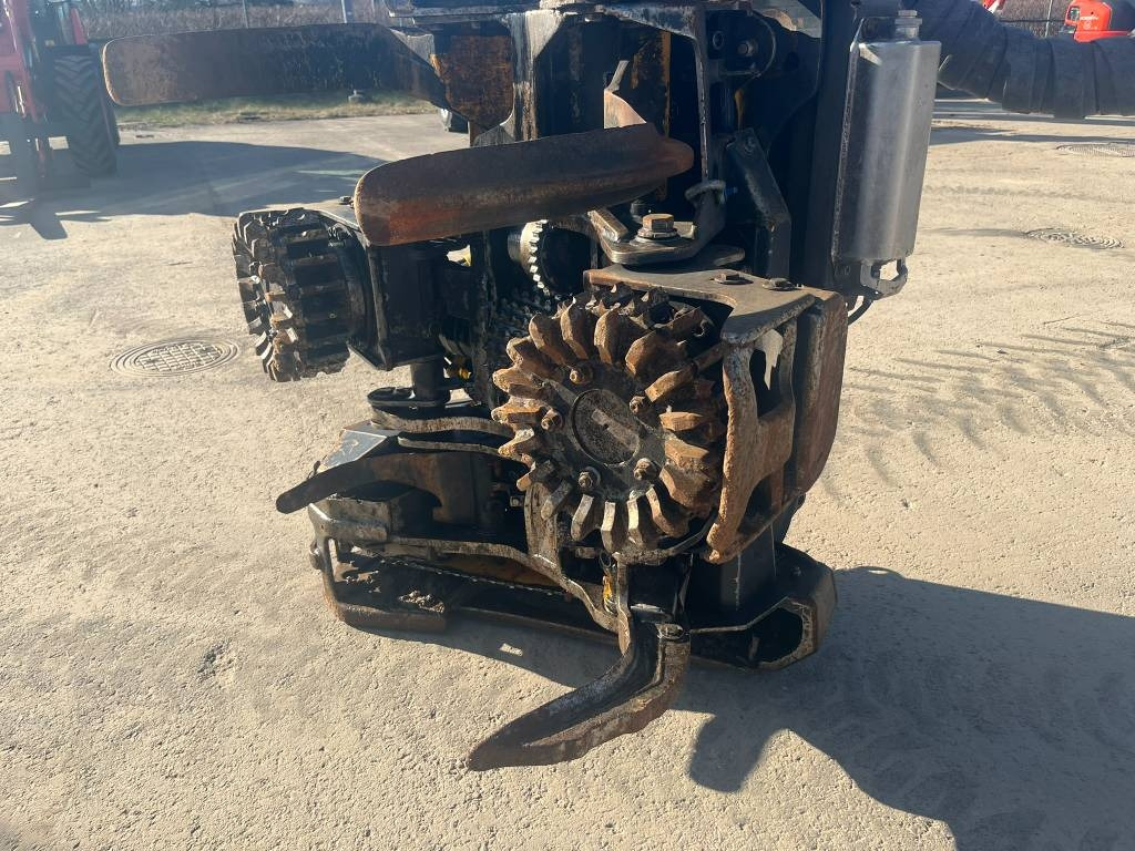 Ponsse H5 - Tête d'abattage: photos 1 Ponsse H5 - Tête d'abattage: photos 1