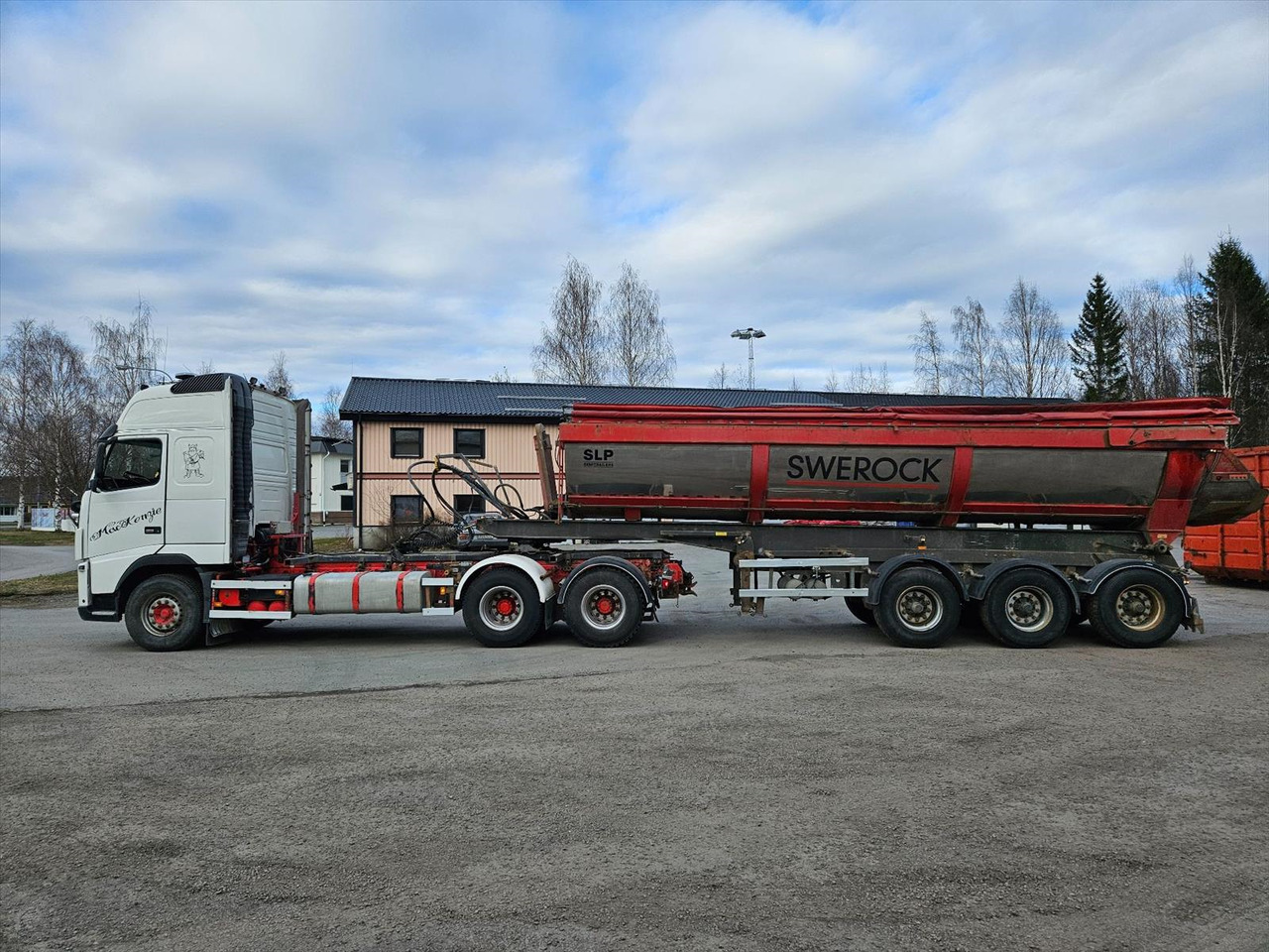 Tipptrailer SLP-3-9560-ST -2003 - Semi-remorque benne: photos 1 Tipptrailer SLP-3-9560-ST -2003 - Semi-remorque benne: photos 1