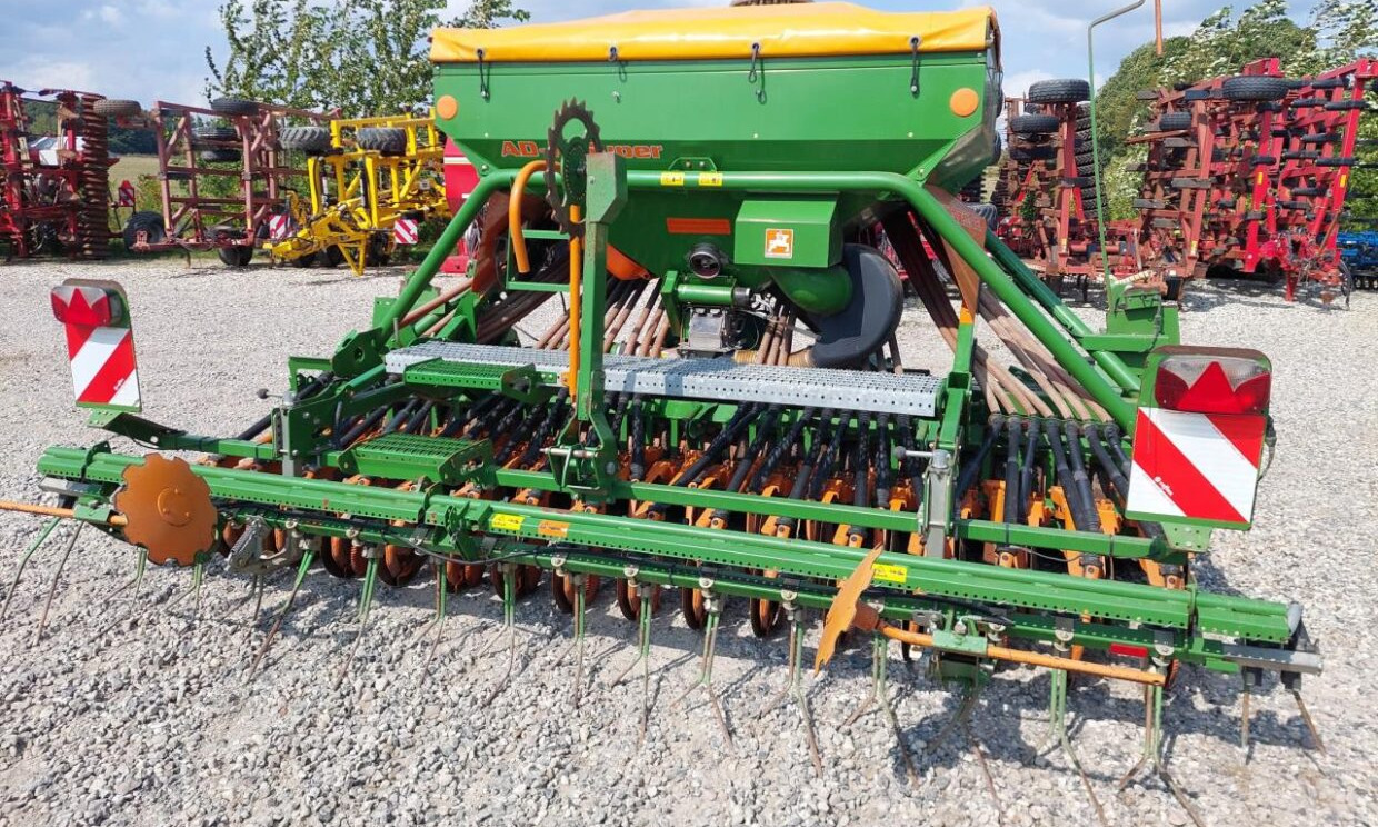 Amazone AD-P 403 / KG 4000 Super - Combiné de semis: photos 5 Amazone AD-P 403 / KG 4000 Super - Combiné de semis: photos 5