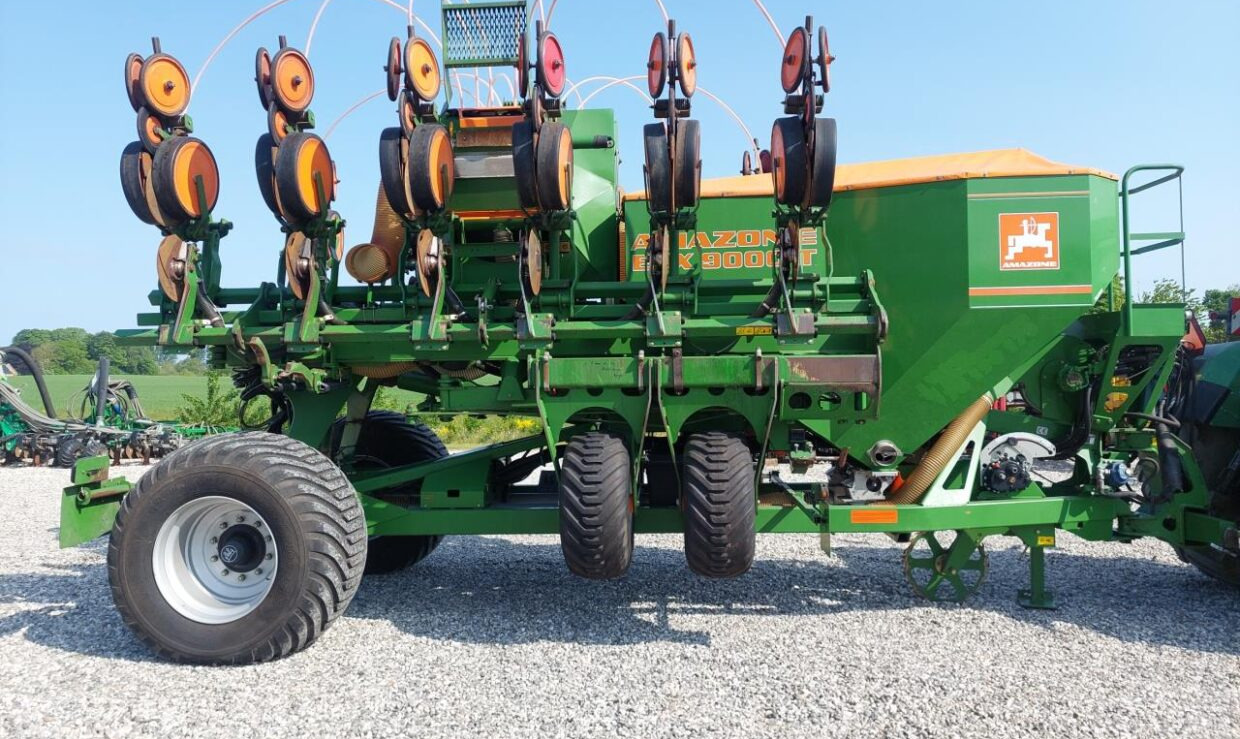 Amazone EDX 9000-T - 12 rækket - Semoir monograine: photos 3 Amazone EDX 9000-T - 12 rækket - Semoir monograine: photos 3