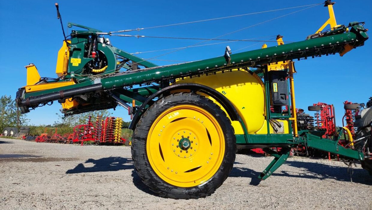 Danfoil ConCorde 3000L - 24m med GPS - Pulvérisateur traîné: photos 2 Danfoil ConCorde 3000L - 24m med GPS - Pulvérisateur traîné: photos 2