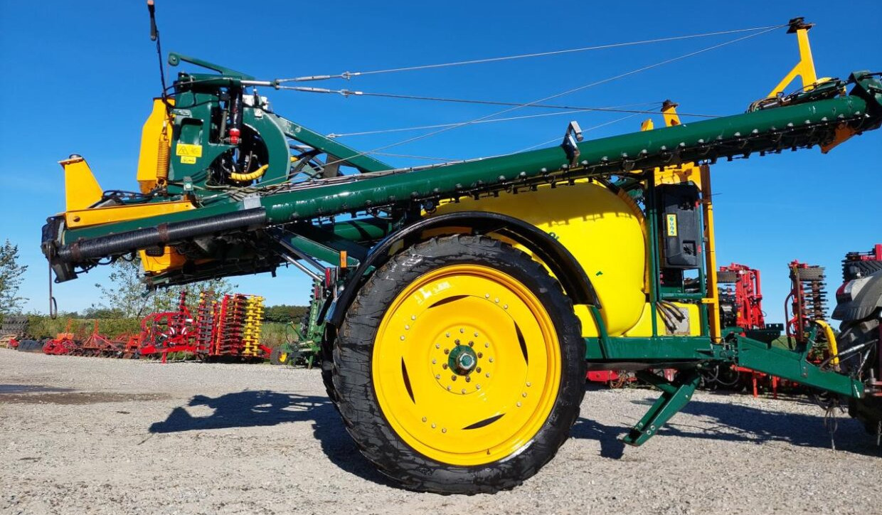 Danfoil ConCorde 3000L - 24m med GPS - Pulvérisateur traîné: photos 4 Danfoil ConCorde 3000L - 24m med GPS - Pulvérisateur traîné: photos 4