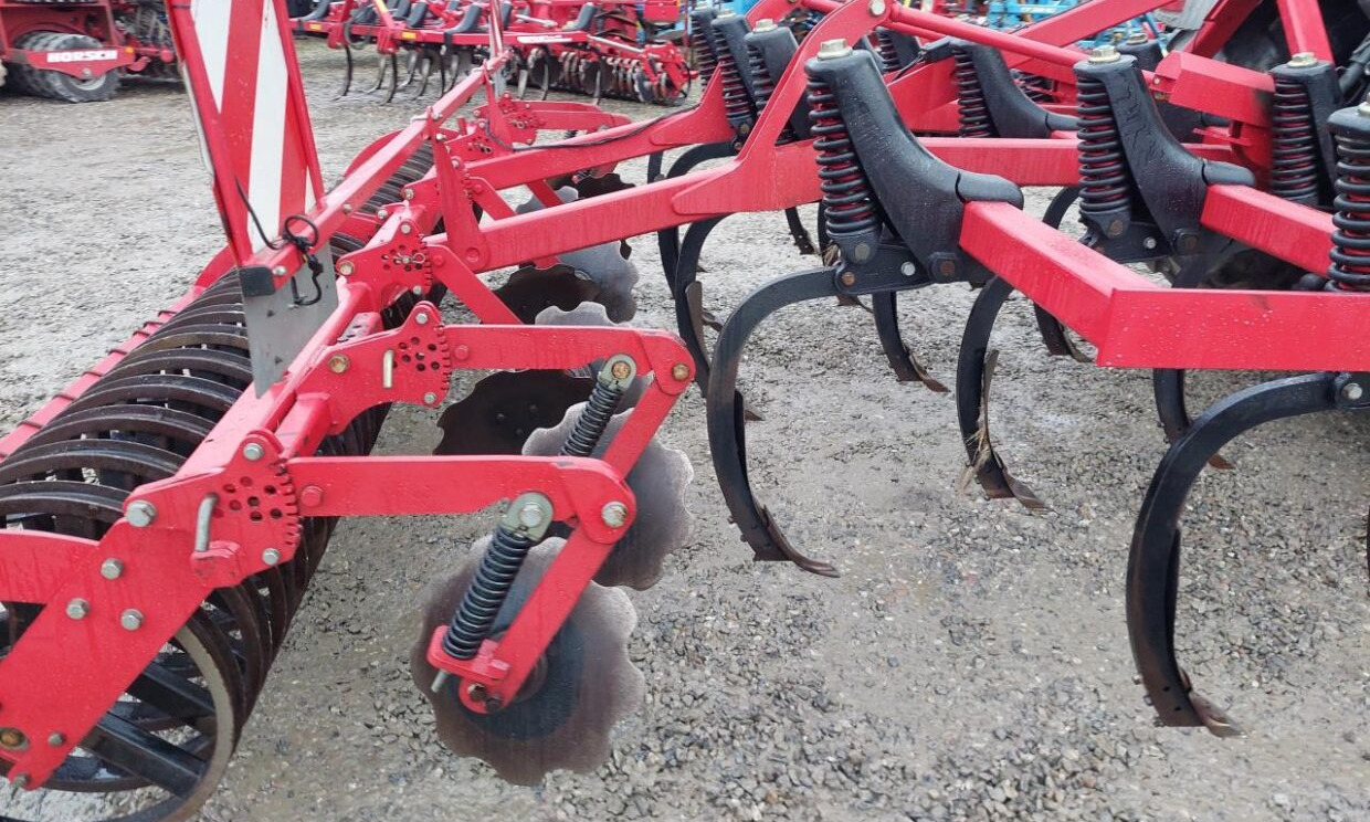 Horsch Terrano 4 FX STARR - Herse: photos 5 Horsch Terrano 4 FX STARR - Herse: photos 5