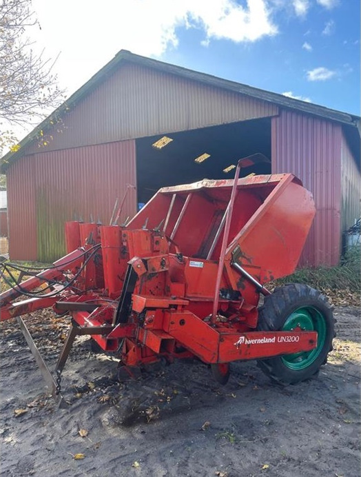 Underhaug UN-3200 - Planteuse de pommes de terre: photos 1 Underhaug UN-3200 - Planteuse de pommes de terre: photos 1
