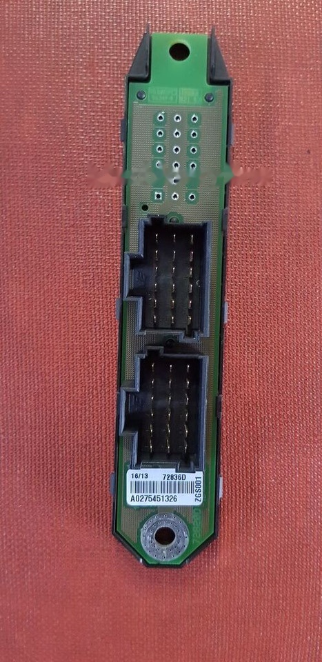 Continental CENTRAL GATEWAY A 000 446 1527 Mercedes-Benz ACTROS MB4 - Bloc de gestion pour Camion: photos 4 Continental CENTRAL GATEWAY A 000 446 1527 Mercedes-Benz ACTROS MB4 - Bloc de gestion pour Camion: photos 4