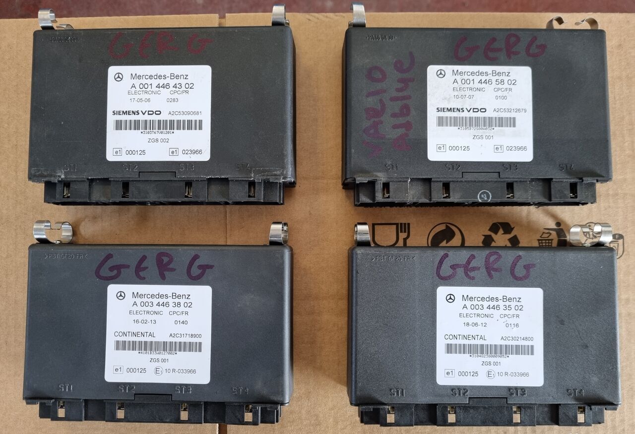 Continental FR/CPC Mercedes-Benz ACTROS MP2 - Bloc de gestion pour Camion: photos 5 Continental FR/CPC Mercedes-Benz ACTROS MP2 - Bloc de gestion pour Camion: photos 5