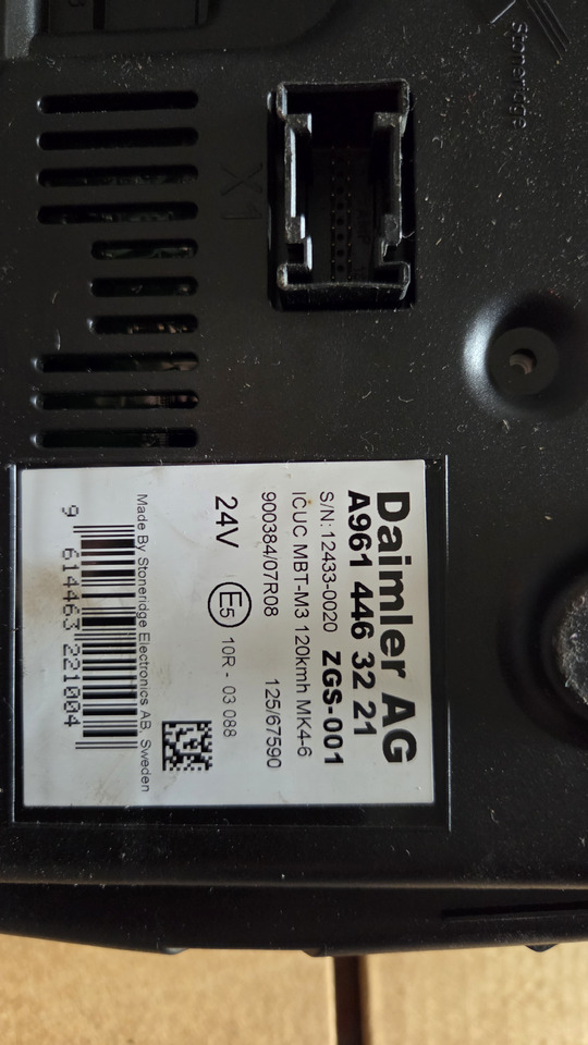 MERCEDES-BENZ INSTRUMENT PANEL ACTROS -ATEGO - Panel de instrumentos pour Camion: photos 5 MERCEDES-BENZ INSTRUMENT PANEL ACTROS -ATEGO - Panel de instrumentos pour Camion: photos 5