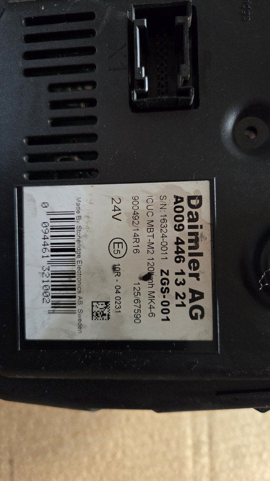 MERCEDES-BENZ INSTRUMENT PANEL ACTROS -ATEGO - Panel de instrumentos pour Camion: photos 4 MERCEDES-BENZ INSTRUMENT PANEL ACTROS -ATEGO - Panel de instrumentos pour Camion: photos 4