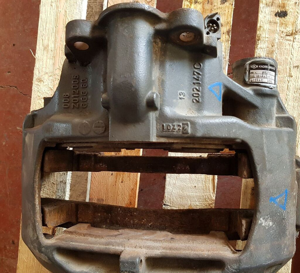 Mercedes-Benz ACTROS truck - Étrier de frein pour Camion: photos 3 Mercedes-Benz ACTROS truck - Étrier de frein pour Camion: photos 3