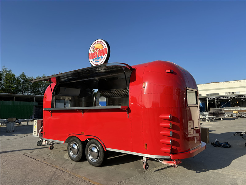 Remorque magasin neuf Burger Van Smash Burger Trailer |Handcrafted Burgers & Fries Food Truck: photos 8