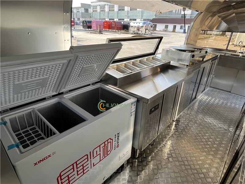 Remorque magasin neuf Sales Trailer Food Truck, Food Trailer, Mobile Kitchen: photos 13