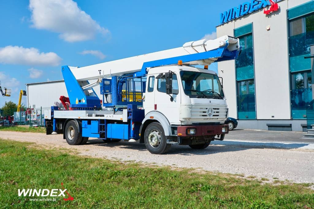 Wumag WT 440 - Camion avec nacelle: photos 1 Wumag WT 440 - Camion avec nacelle: photos 1