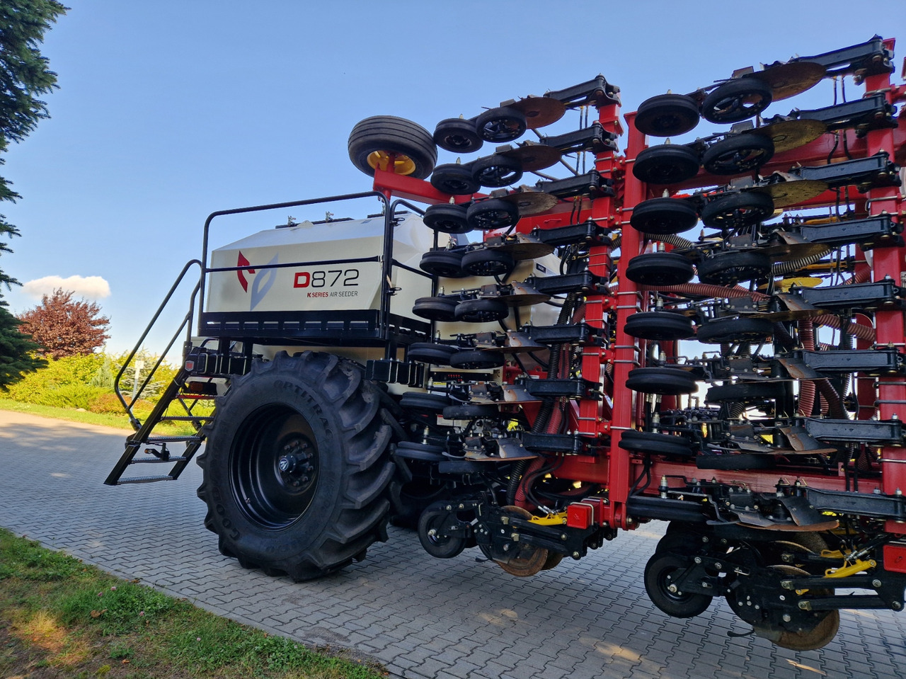 Bourgault CD 872-8 - Semoir: photos 5 Bourgault CD 872-8 - Semoir: photos 5