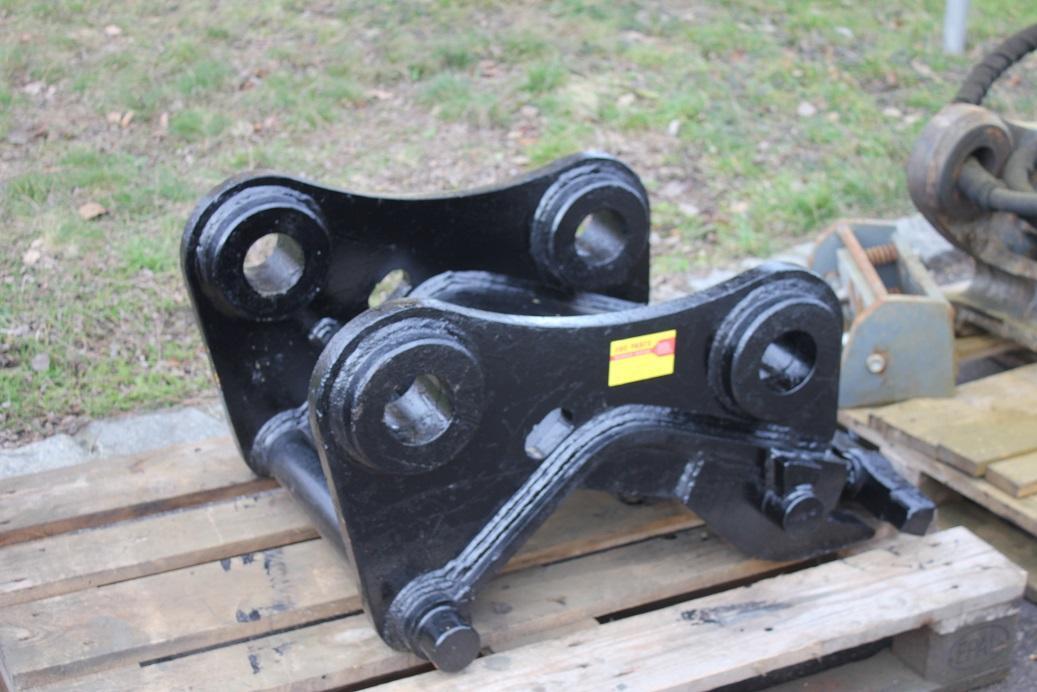 - Attache rapide pour Engins de chantier: photos 3 - Attache rapide pour Engins de chantier: photos 3