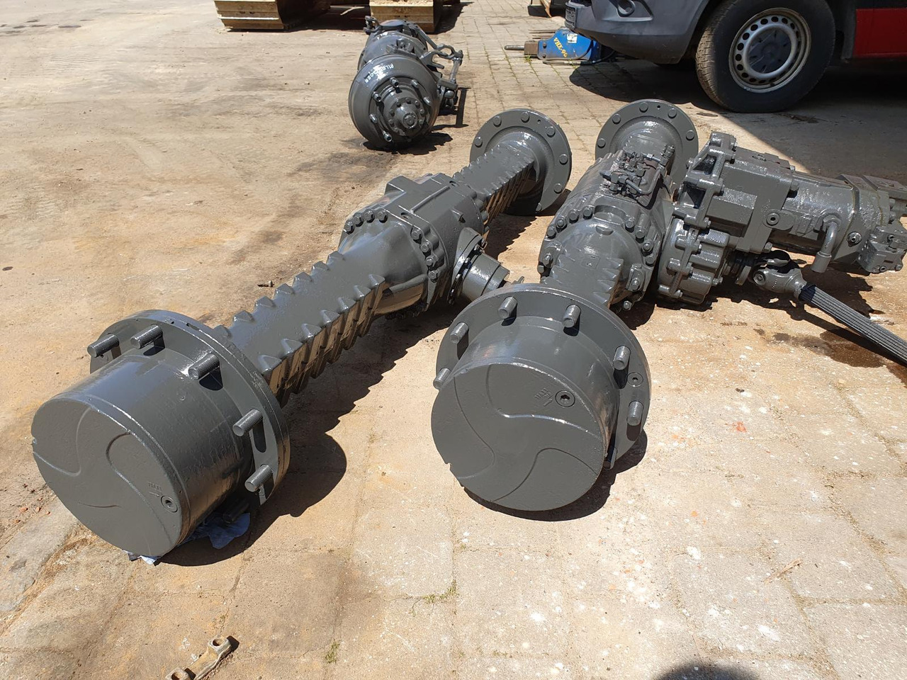 Atlas Spicer aus Radlader - Essieu et pièces pour Engins de chantier: photos 5 Atlas Spicer aus Radlader - Essieu et pièces pour Engins de chantier: photos 5