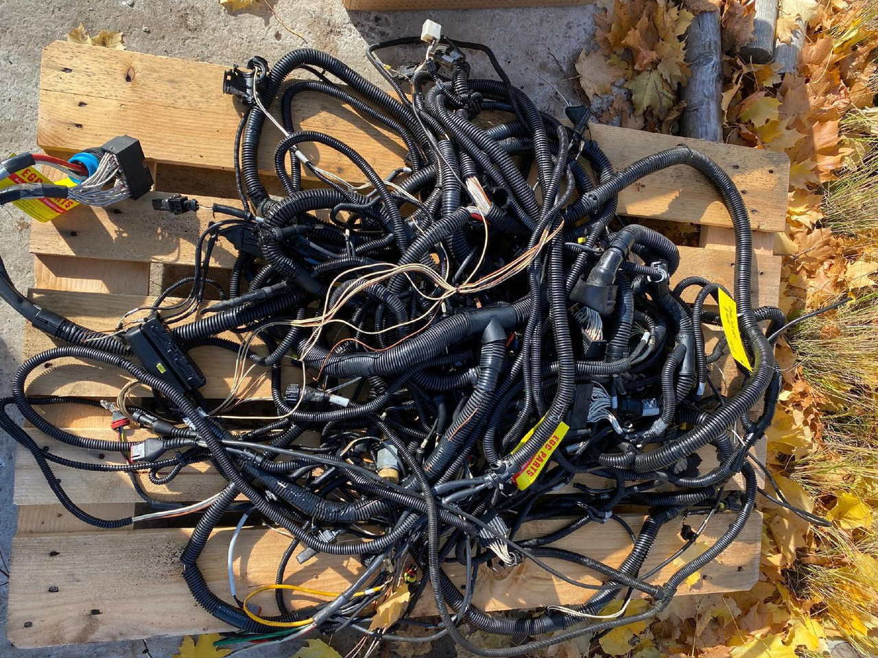 Case WX 165 - Câble/ Fil pour Engins de chantier: photos 5 Case WX 165 - Câble/ Fil pour Engins de chantier: photos 5