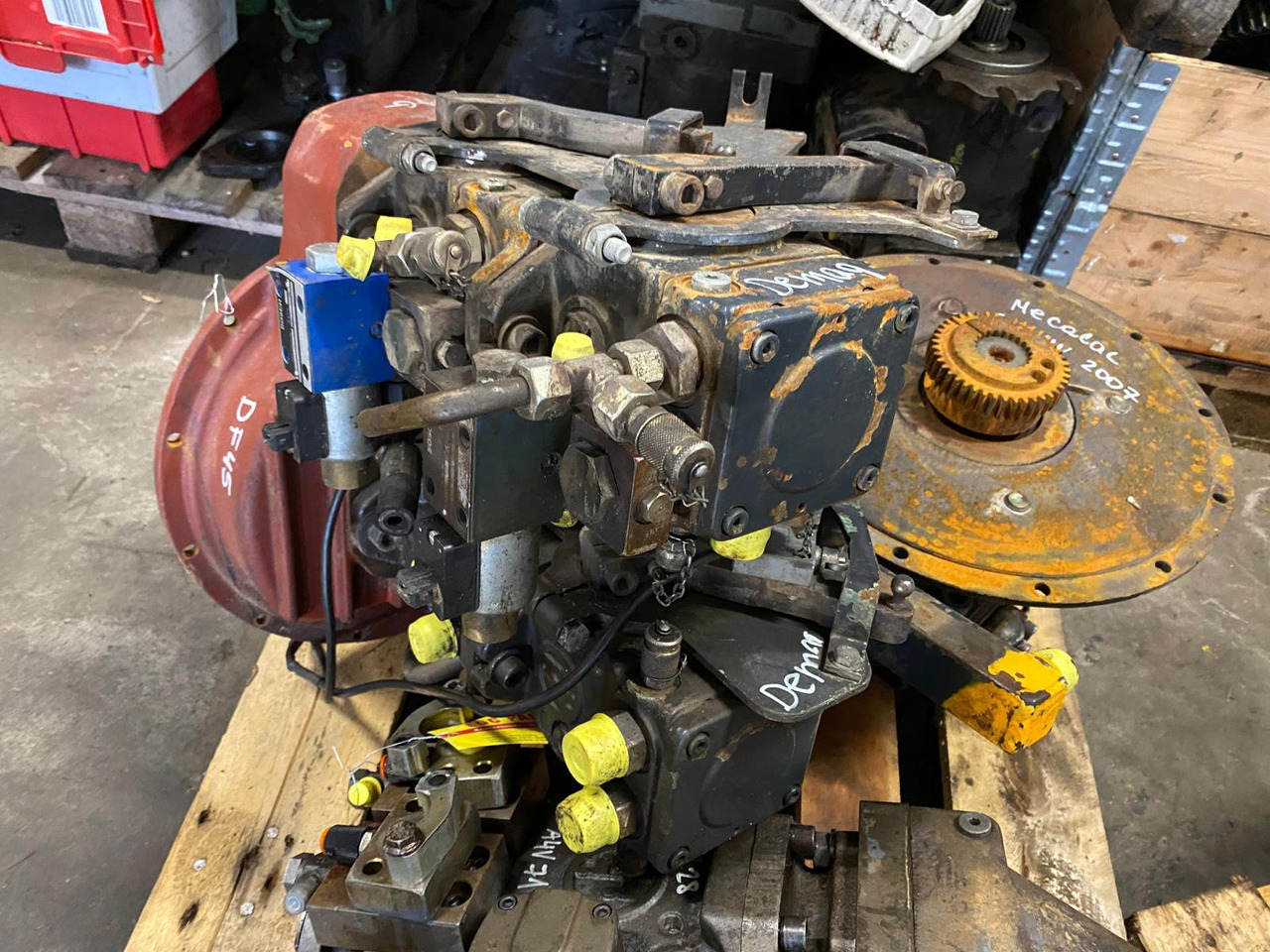 Demag DF 45 - Hydraulique pour Engins de chantier: photos 3 Demag DF 45 - Hydraulique pour Engins de chantier: photos 3