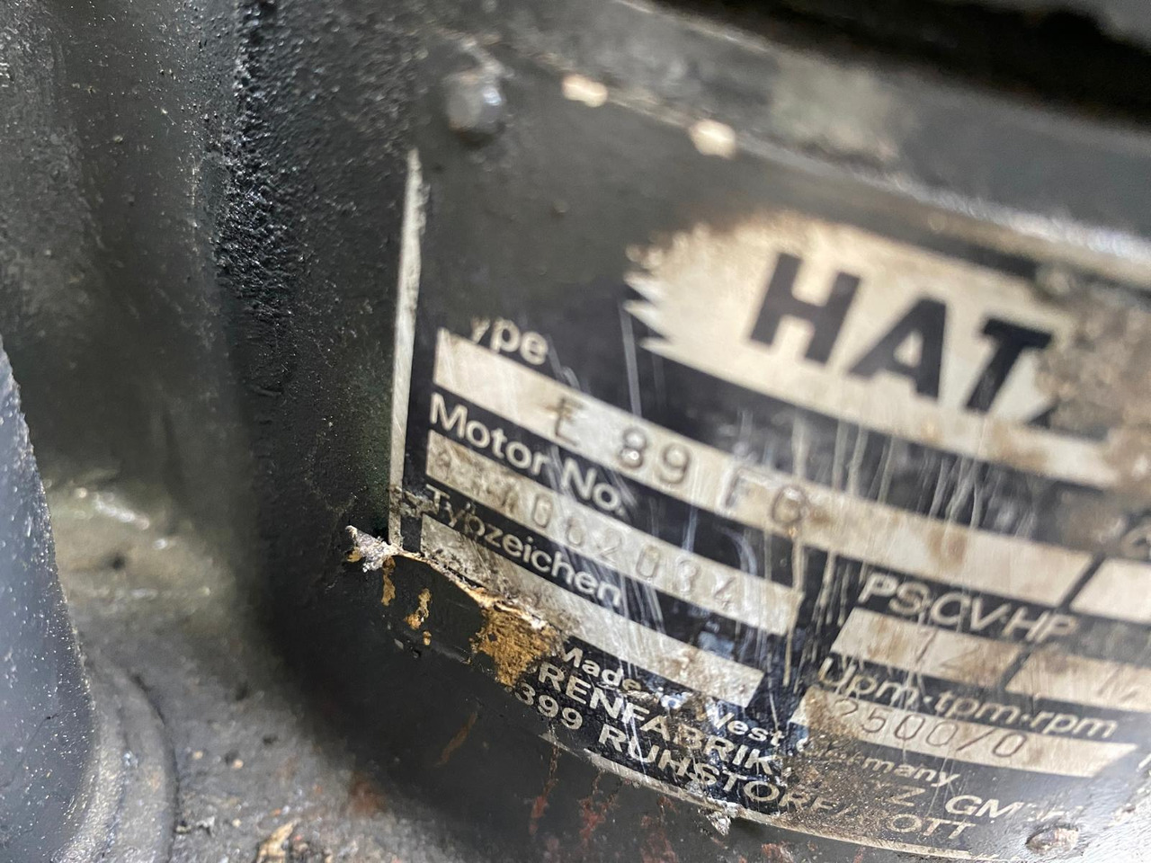 Hatz E 89 aus Demag DF 45 - Moteur pour Engins de chantier: photos 3 Hatz E 89 aus Demag DF 45 - Moteur pour Engins de chantier: photos 3