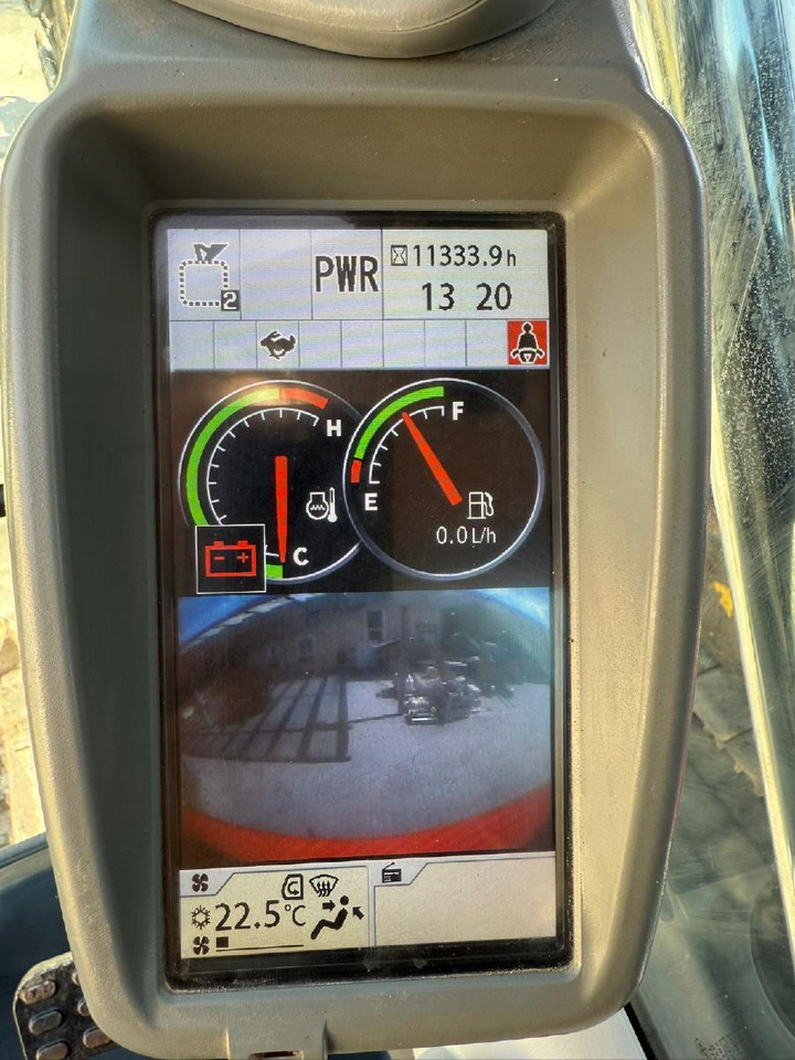 Hitachi KLS 350-5 - Pelle sur chenille: photos 2 Hitachi KLS 350-5 - Pelle sur chenille: photos 2