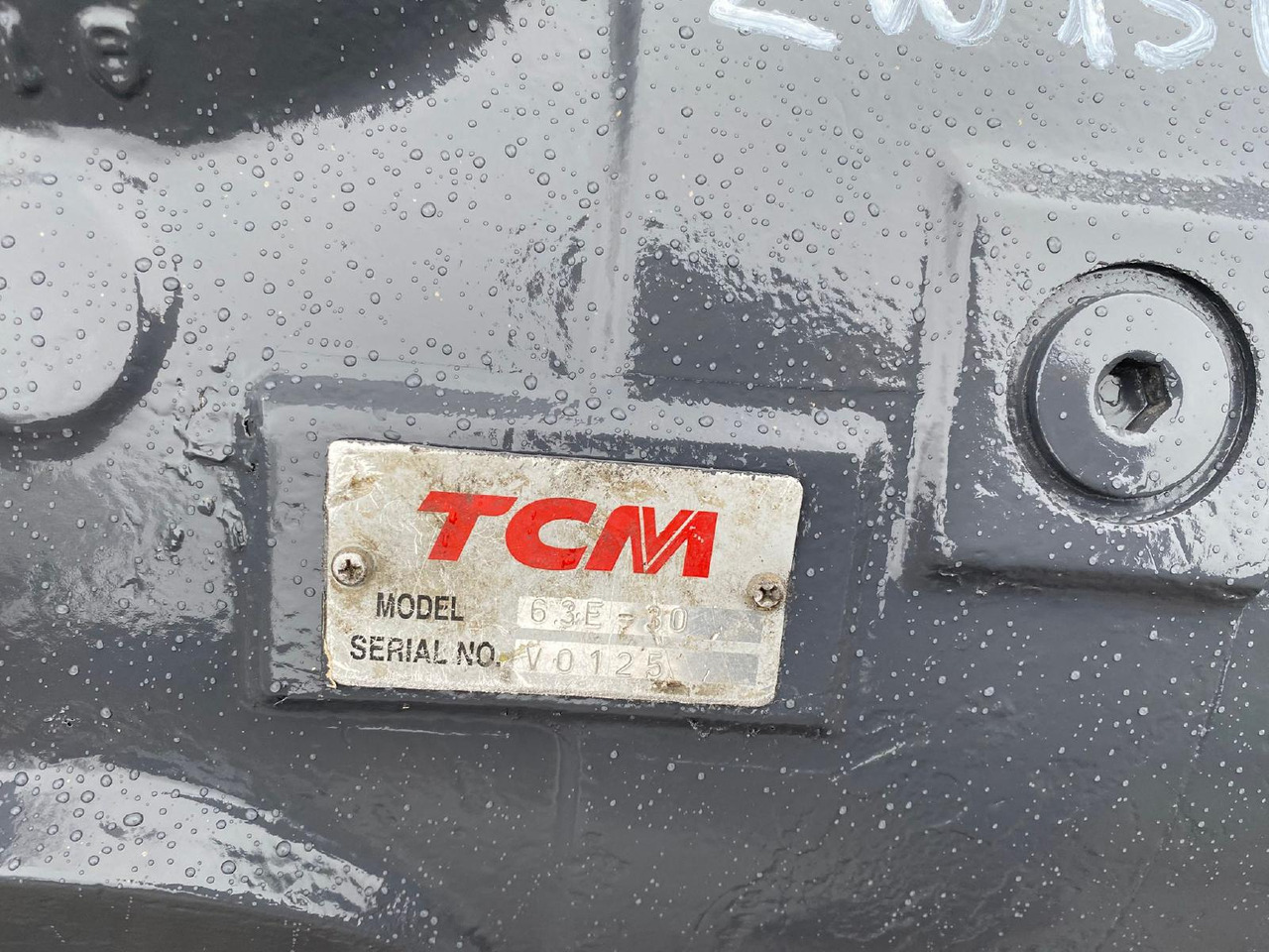 Hitachi TCM aus ZW 150 - Essieu et pièces pour Engins de chantier: photos 3 Hitachi TCM aus ZW 150 - Essieu et pièces pour Engins de chantier: photos 3