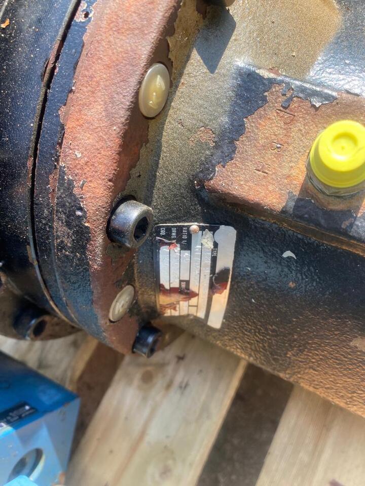 Hitachi Transmittal 705TF2 aus EX 165 W - Moteur de rotation pour Engins de chantier: photos 2 Hitachi Transmittal 705TF2 aus EX 165 W - Moteur de rotation pour Engins de chantier: photos 2