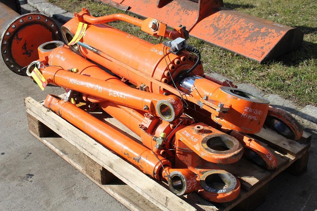 Hitachi ZW 310 - Vérin hydraulique pour Engins de chantier: photos 1 Hitachi ZW 310 - Vérin hydraulique pour Engins de chantier: photos 1
