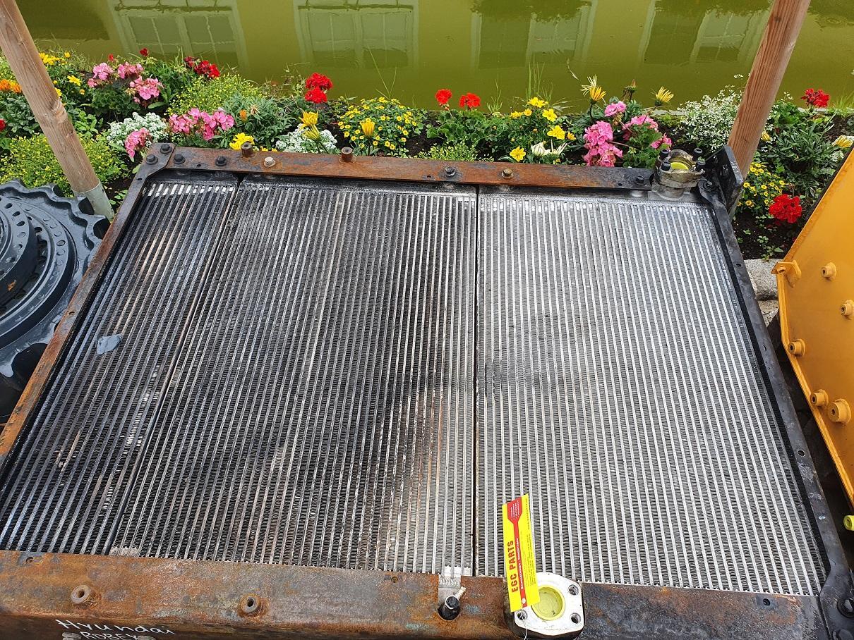 Hyundai Robex 220 LC 9A - Système de refroidissement pour Engins de chantier: photos 4 Hyundai Robex 220 LC 9A - Système de refroidissement pour Engins de chantier: photos 4