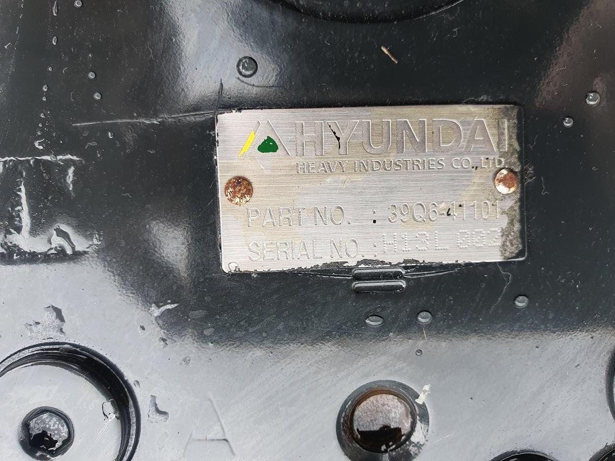 Hyundai Robex 220 LC 9A - Moteur de translation pour Engins de chantier: photos 5 Hyundai Robex 220 LC 9A - Moteur de translation pour Engins de chantier: photos 5