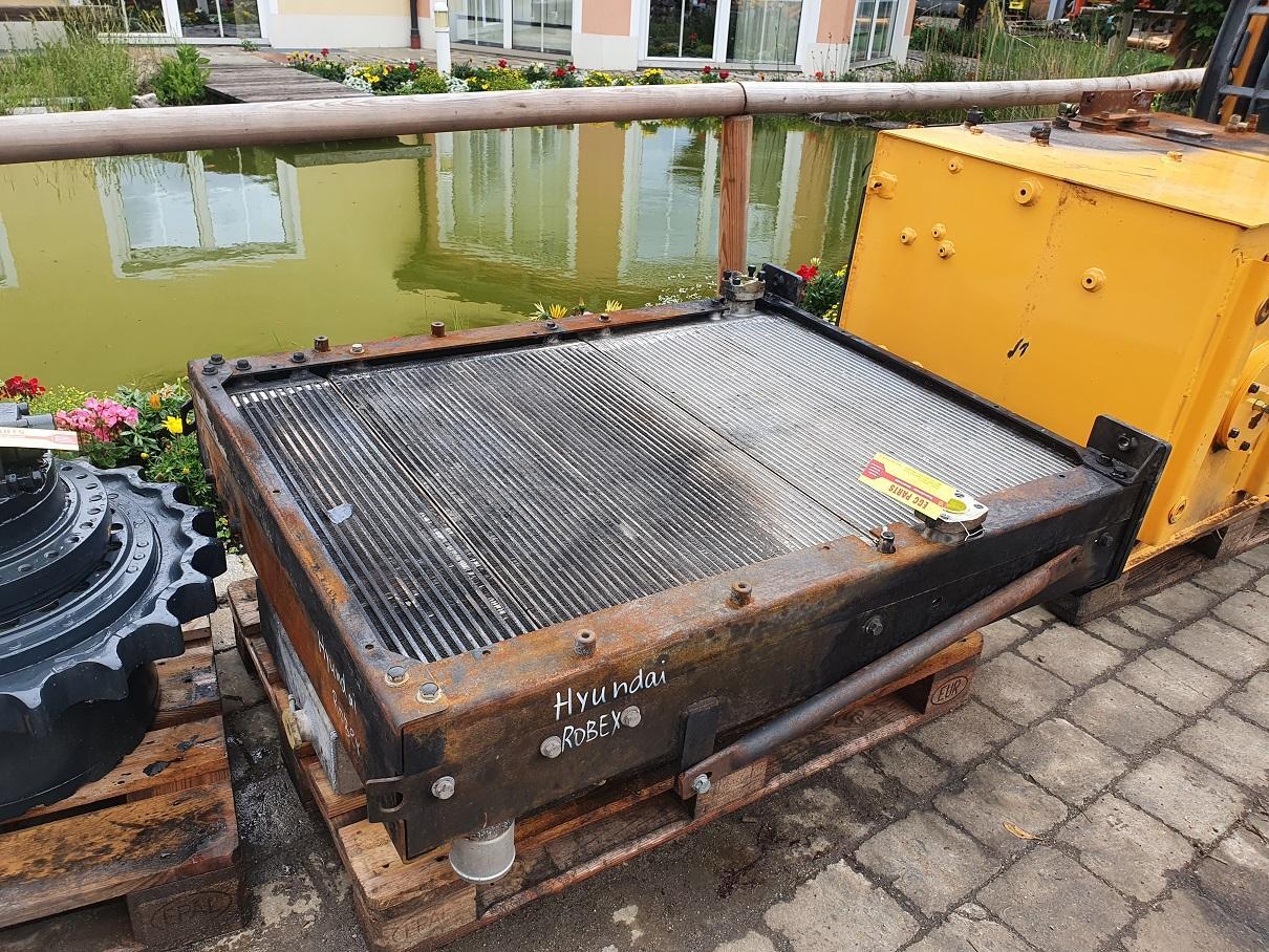 Hyundai Robex 220 LC 9A - Système de refroidissement pour Engins de chantier: photos 1 Hyundai Robex 220 LC 9A - Système de refroidissement pour Engins de chantier: photos 1