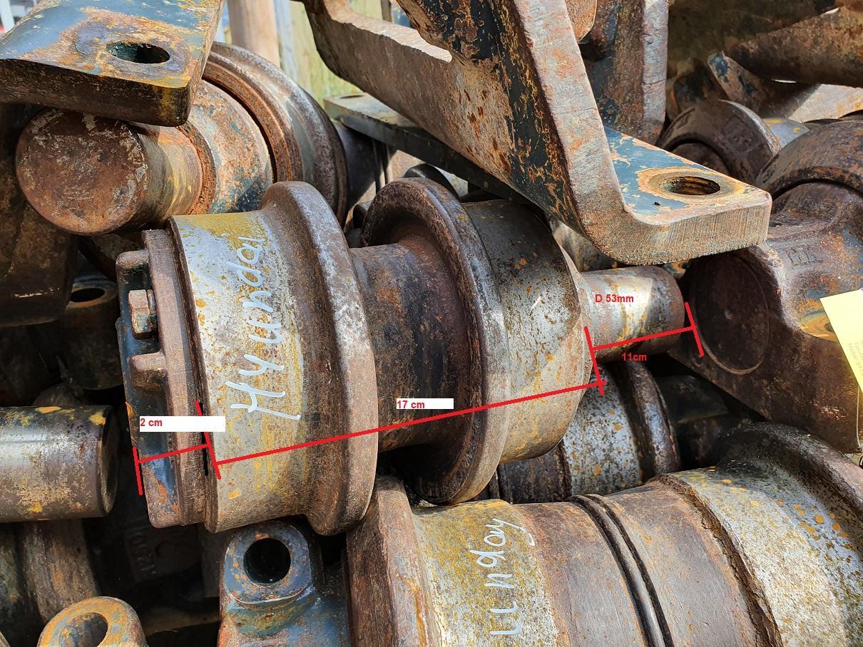 Hyundai Robex 220 LC 9A - Pièces de train de roulement pour Pelle: photos 3 Hyundai Robex 220 LC 9A - Pièces de train de roulement pour Pelle: photos 3