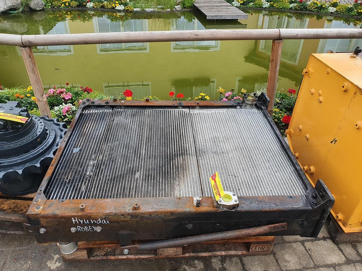 Hyundai Robex 220 LC 9A - Système de refroidissement pour Engins de chantier: photos 3 Hyundai Robex 220 LC 9A - Système de refroidissement pour Engins de chantier: photos 3