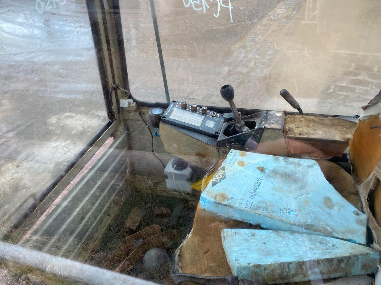 Komatsu PC 150 - Cabine pour Engins de chantier: photos 4 Komatsu PC 150 - Cabine pour Engins de chantier: photos 4