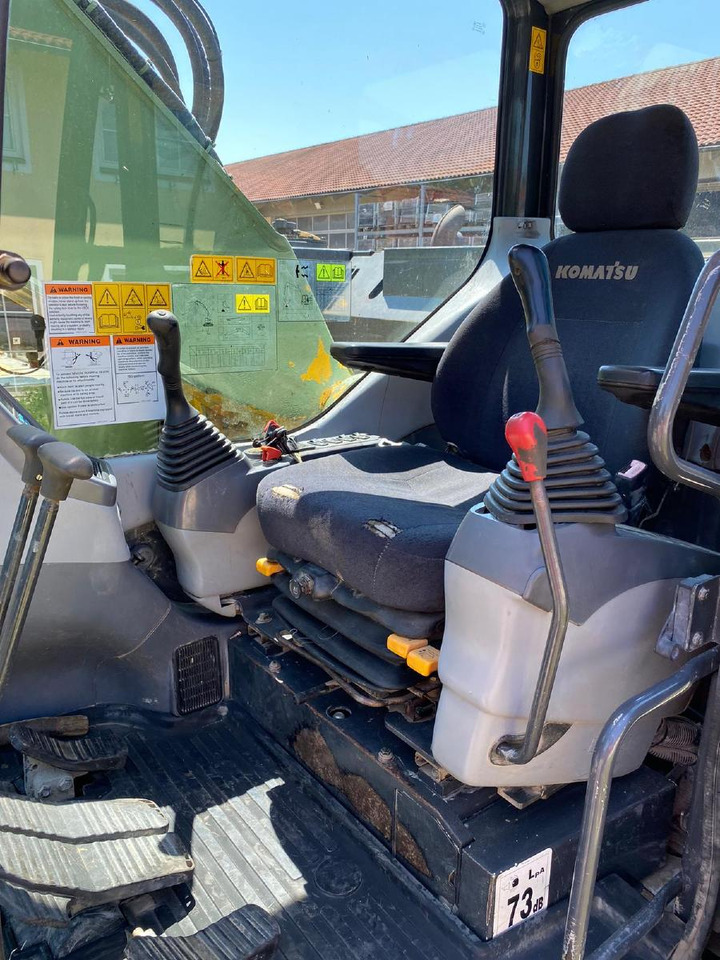 Pelle sur chenille Komatsu PC 228LC 3K: photos 13 Pelle sur chenille Komatsu PC 228LC 3K: photos 13