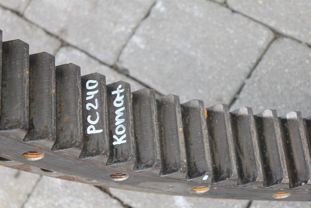 Komatsu PC 240 NLC -6K - Couronne d'orientation pour Engins de chantier: photos 3 Komatsu PC 240 NLC -6K - Couronne d'orientation pour Engins de chantier: photos 3