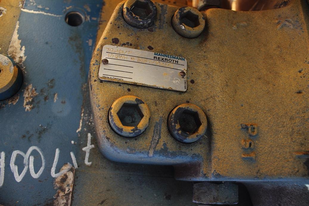 Liebherr A 900 LIT - Valve hydraulique pour Engins de chantier: photos 4 Liebherr A 900 LIT - Valve hydraulique pour Engins de chantier: photos 4