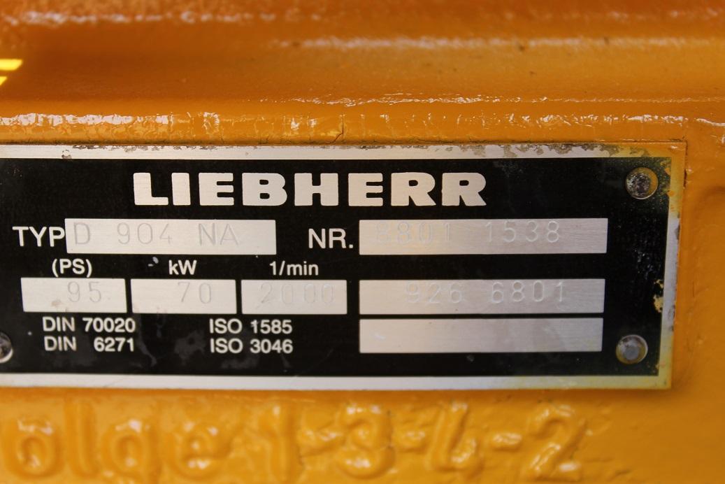 Liebherr D 904 NA aus LH A 912 - Moteur pour Engins de chantier: photos 5 Liebherr D 904 NA aus LH A 912 - Moteur pour Engins de chantier: photos 5