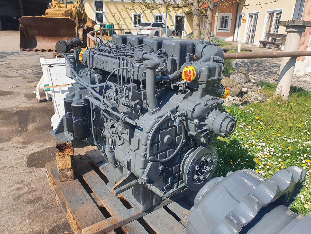Liebherr D 904 NA aus LH R 902 - Moteur pour Engins de chantier: photos 5 Liebherr D 904 NA aus LH R 902 - Moteur pour Engins de chantier: photos 5