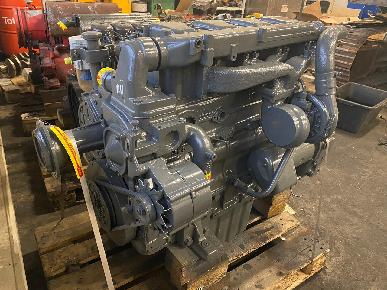 Liebherr D904T n ü - Moteur pour Engins de chantier: photos 5 Liebherr D904T n ü - Moteur pour Engins de chantier: photos 5