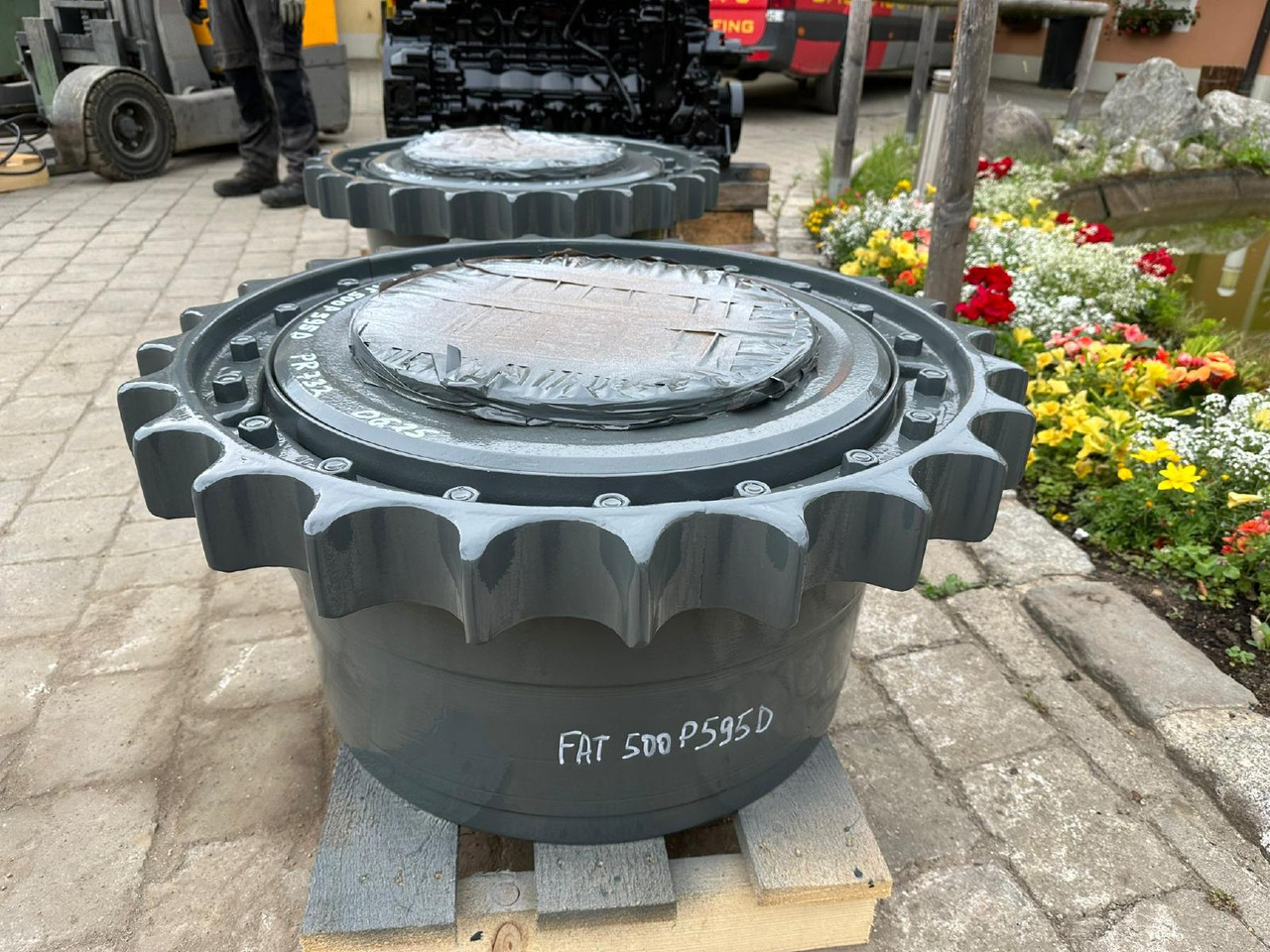 Liebherr FAT 500P595D aus PR 732 - Moteur de translation pour Engins de chantier: photos 2 Liebherr FAT 500P595D aus PR 732 - Moteur de translation pour Engins de chantier: photos 2